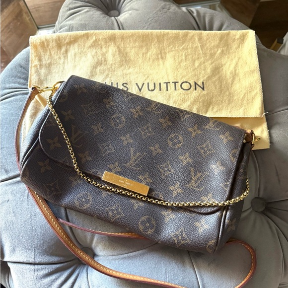 Louis Vuitton LV Monogram MM Favorite - Picture 3 of 7
